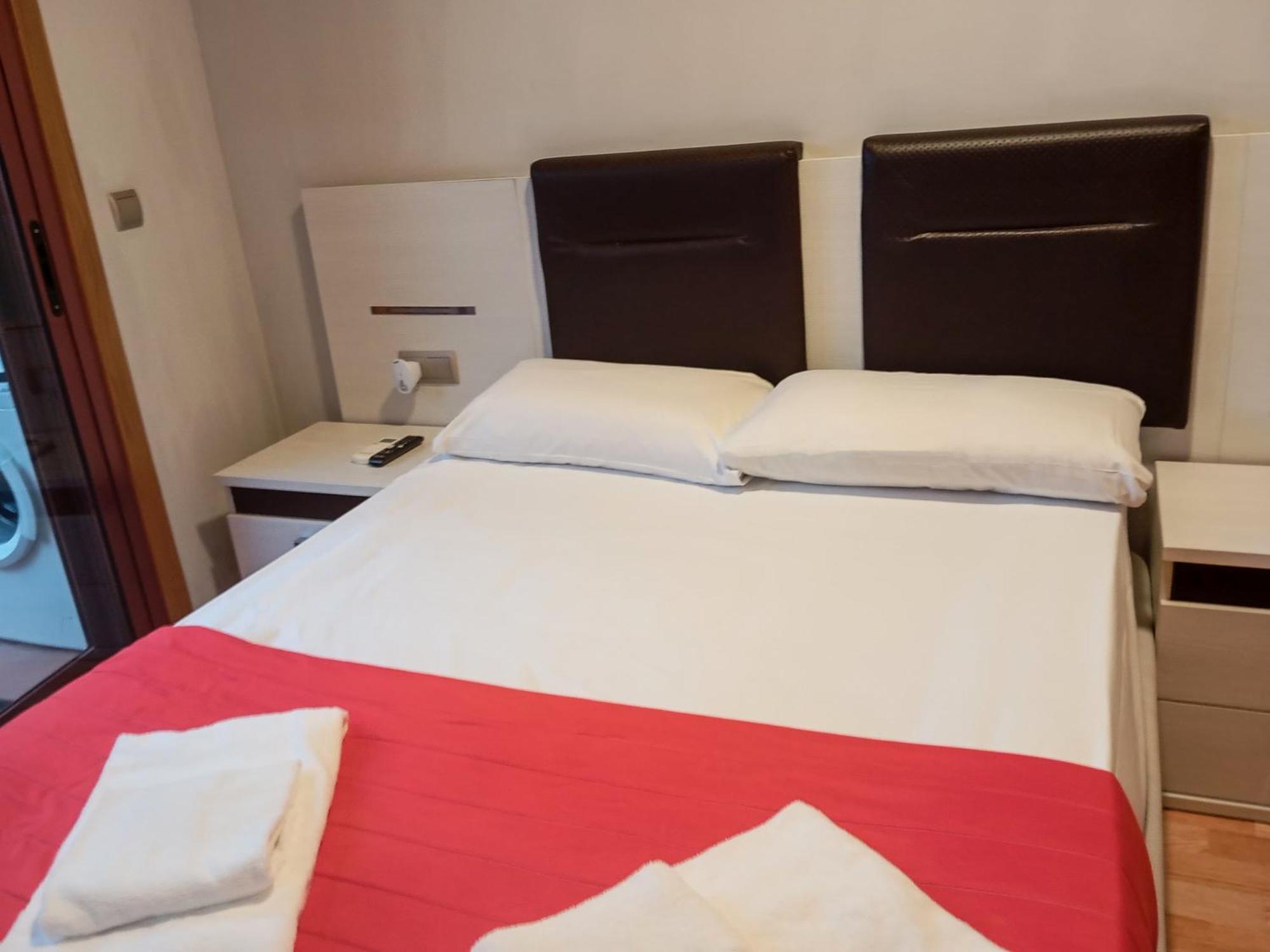 Apartamentos Portonovo 3000 المظهر الخارجي الصورة